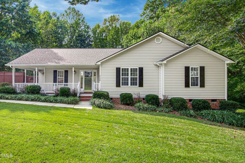 5528 Moorhaven Dr, Raleigh, NC 27603