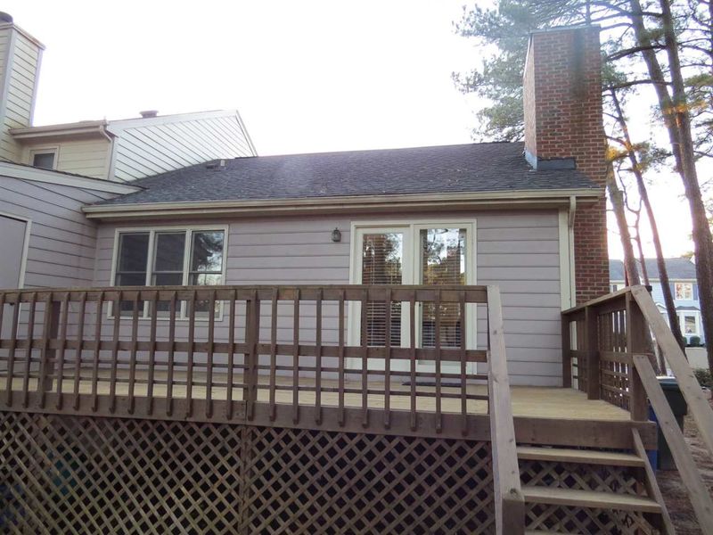 5528 Sharpe Dr, Raleigh, NC 27612