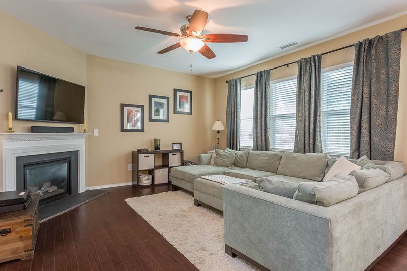 5529 Black Maple Dr, Raleigh, NC 27616