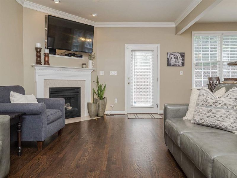 5529 Cottonrose Ln, Raleigh, NC 27606