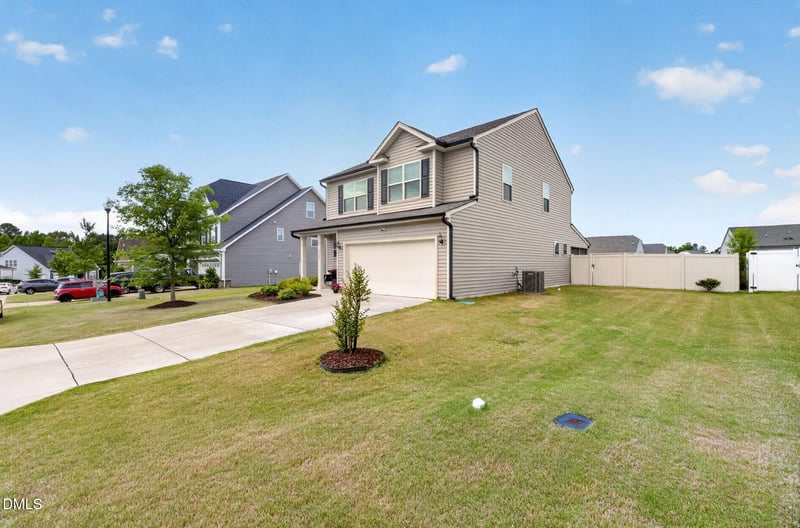 5529 Garnet Meadow Rd, Knightdale, NC 27545