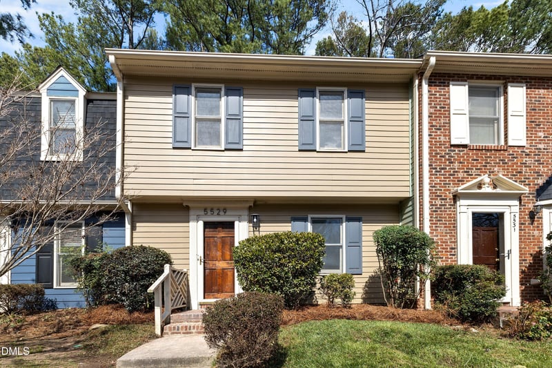 5529 Hamstead Crossing, Raleigh, NC 27612