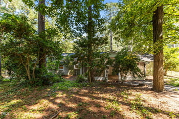 5529 Hedrick Dr, Fayetteville, NC 28303