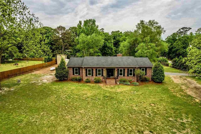 5529 Hilltop Needmore Rd, Fuquay Varina, NC 27526