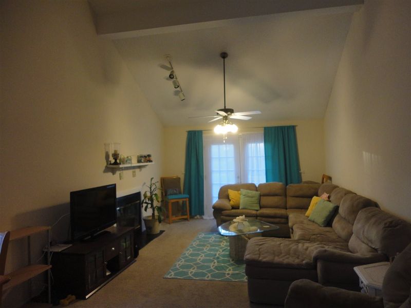 5529 Sharpe Dr, Raleigh, NC 27612