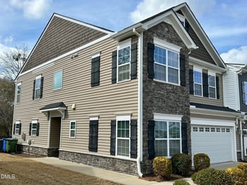 553 Barneswyck Dr, Fuquay Varina, NC 27526