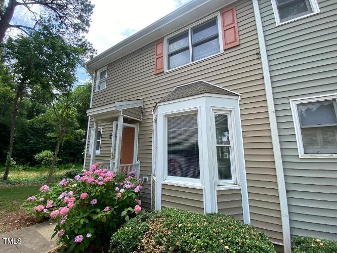 553 Darby Glen Ln, Durham, NC 27713
