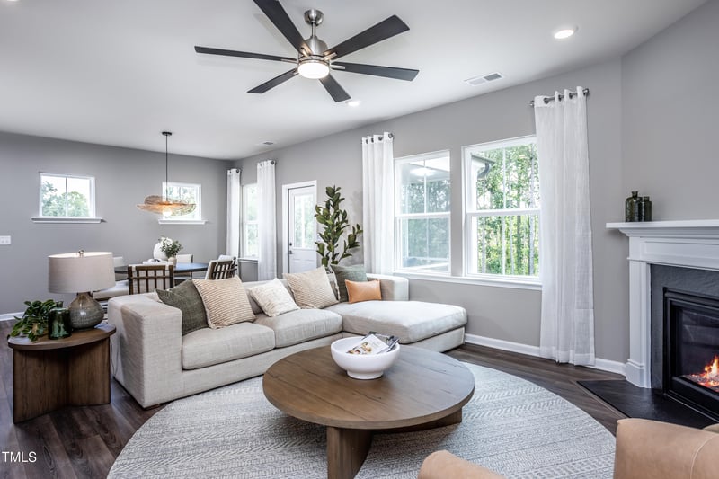 553 Fosterton Cottage Way, Raleigh, NC 27603