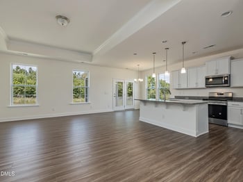 553 Hipwood Dr, Zebulon, NC 27597