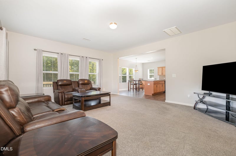 553 Kennelman Cir, Wendell, NC 27591