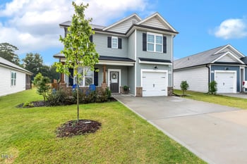553 Sturgeon St, Smithfield, NC 27577