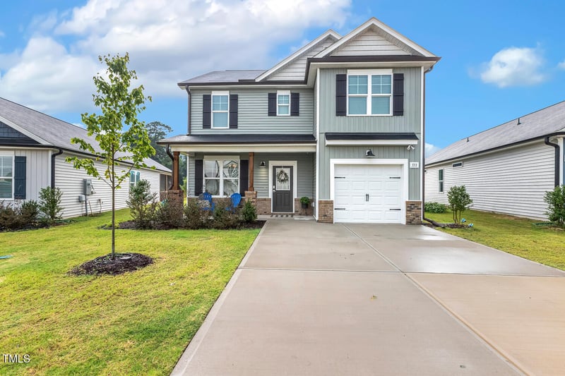 553 Sturgeon St, Smithfield, NC 27577