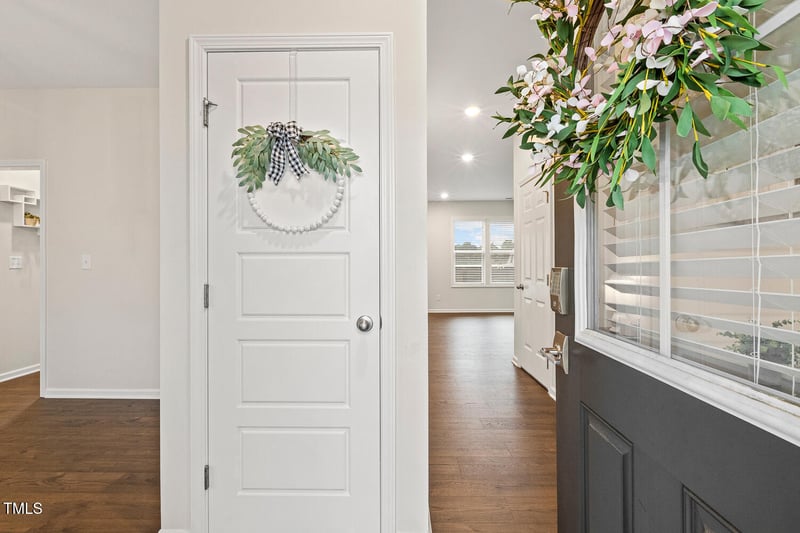 553 Sturgeon St, Smithfield, NC 27577