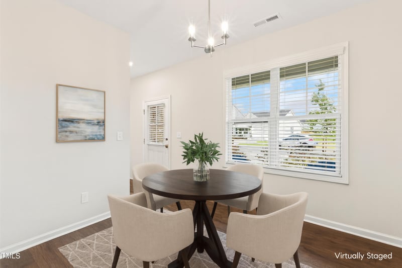 553 Sturgeon St, Smithfield, NC 27577