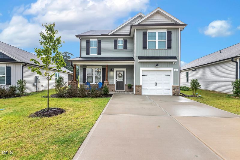 553 Sturgeon St, Smithfield, NC 27577