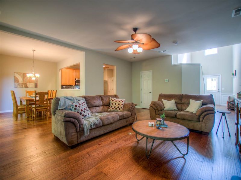 5530 Berry Creek Cir, Raleigh, NC 27613