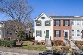 5531 Crabtree Park Ct, Raleigh, NC 27612