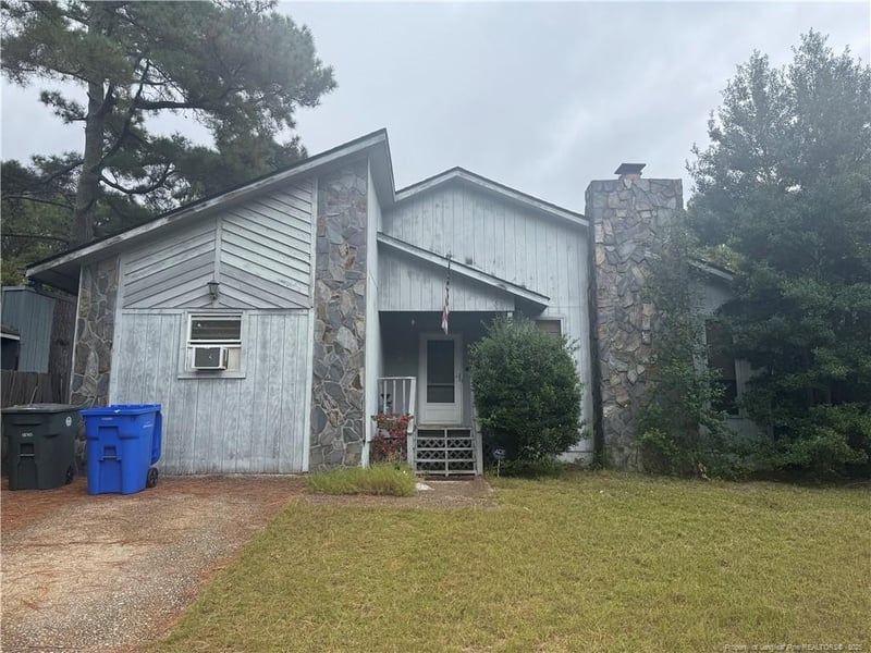 5532 Deep Hollow Ct, Fayetteville, NC 28311
