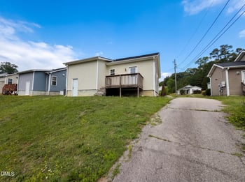 5532 Neuse View Dr, Raleigh, NC 27610