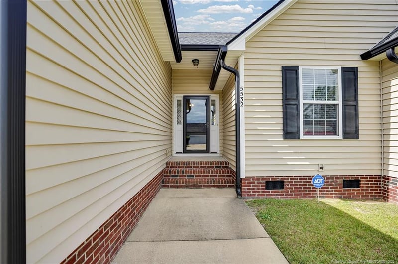 5532 Thackeray Dr, Fayetteville, NC 28306