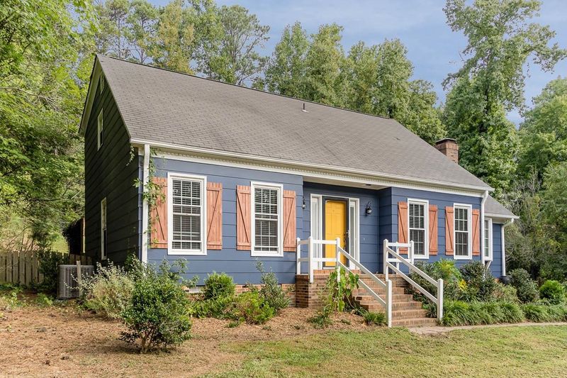 5536 Inverness Dr, Durham, NC 27712