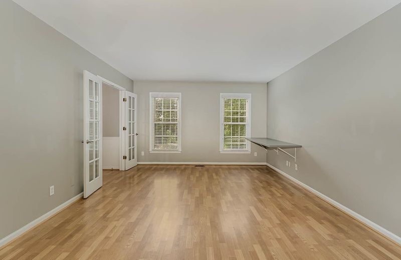 5536 Inverness Dr, Durham, NC 27712