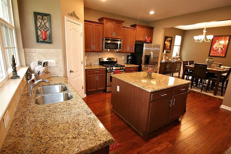 5536 Moneta Ln, Apex, NC 27539