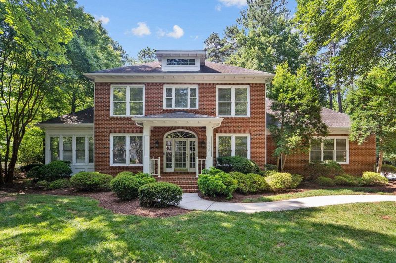 5537 Peakton Dr, Raleigh, NC 27614