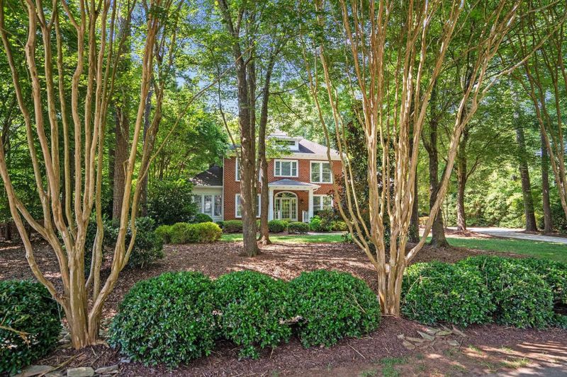 5537 Peakton Dr, Raleigh, NC 27614