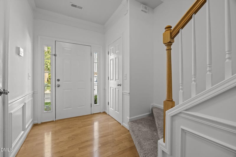 5537 Red Robin Rd, Raleigh, NC 27613