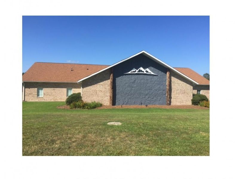 554 W Moore St, Graham, NC 27253