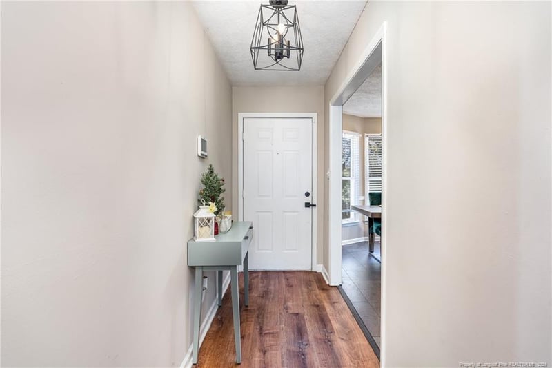 5541 Archer Rd, Hope Mills, NC 28348