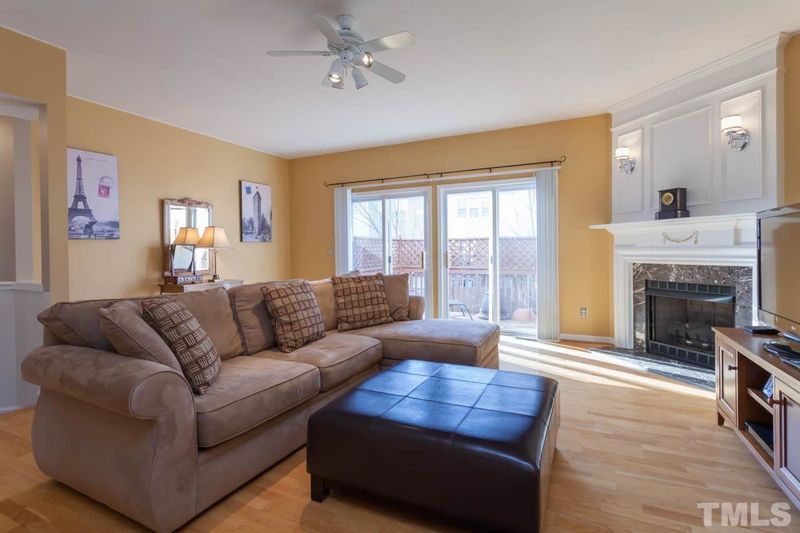 5541 Red Robin Rd, Raleigh, NC 27613