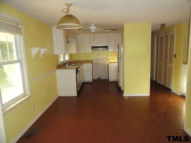 5542 Nc 39 Hw, Selma, NC 27576