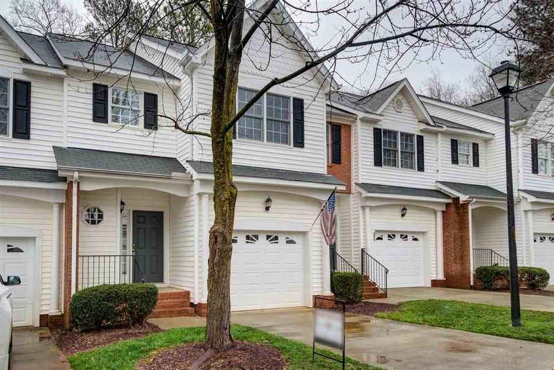 5544 Sea Daisy Dr, Raleigh, NC 27607
