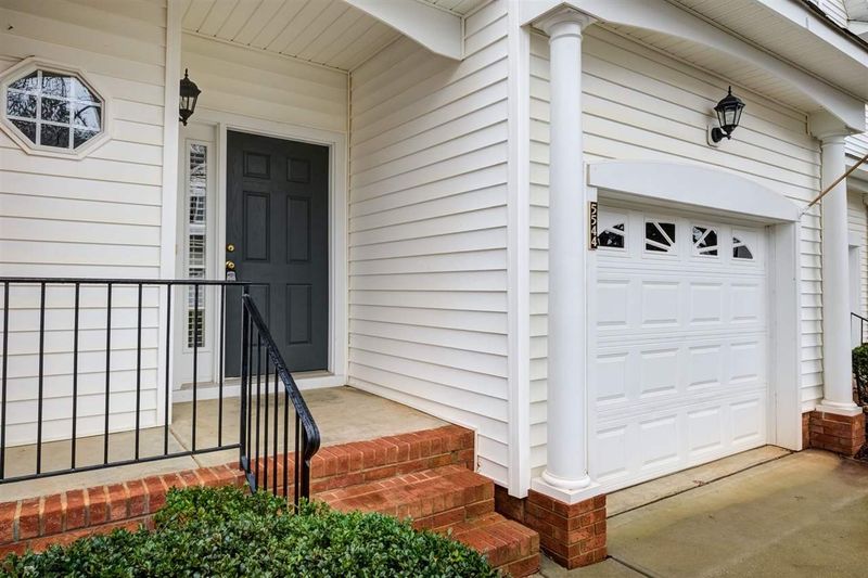 5544 Sea Daisy Dr, Raleigh, NC 27607