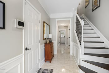 5548 Red Robin Rd, Raleigh, NC 27613
