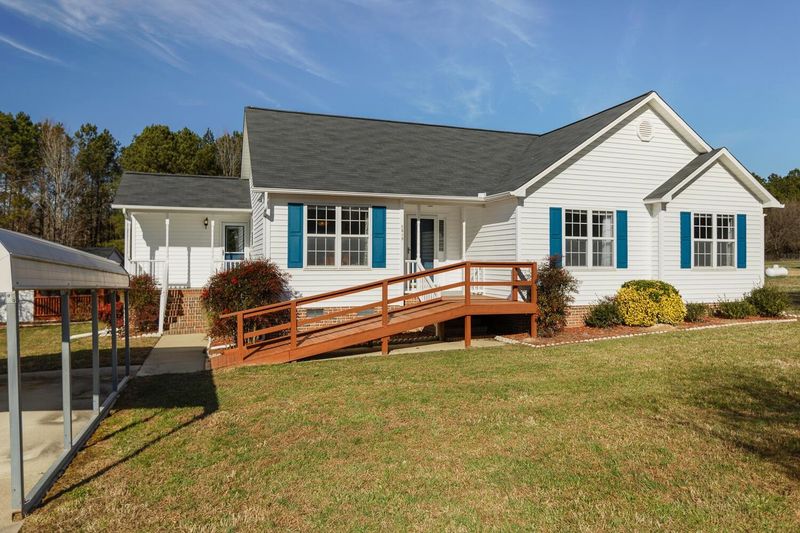 5548 Sandy Trail Dr, Knightdale, NC 27545