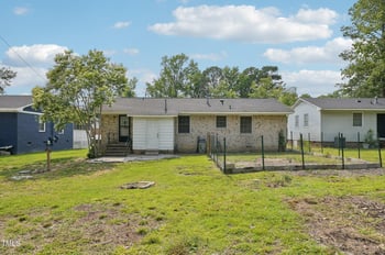 555 Dacian Rd, Raleigh, NC 27610