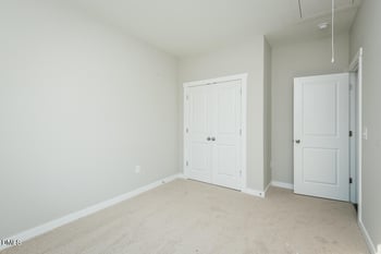 555 Pinnix Rd, Burlington, NC 27217