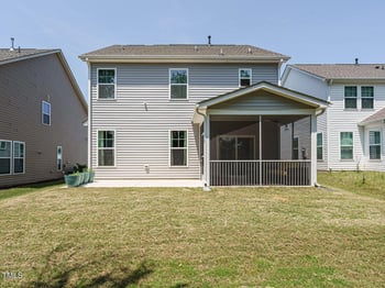 555 Whitley Ridge Dr, Clayton, NC 27527