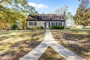 5550 Hendrick Dr, Fayetteville, NC 28303