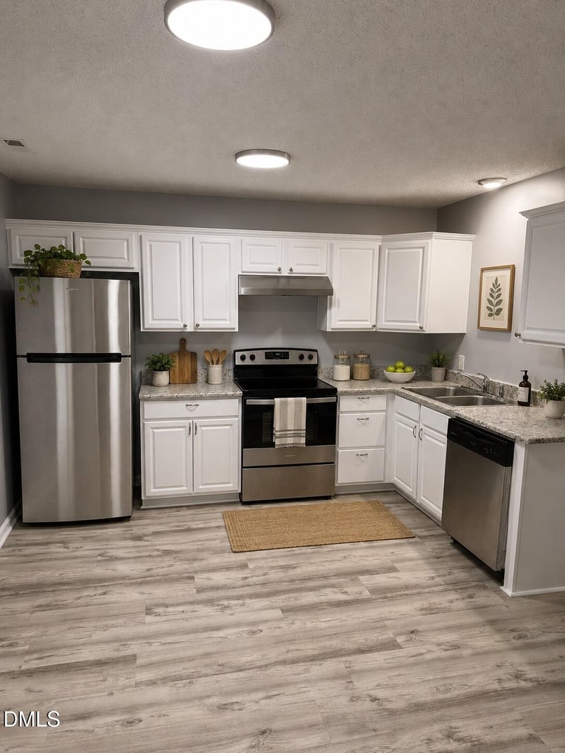 5553 Fieldcross Ct, Raleigh, NC 27610
