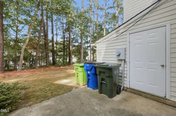 5553 Fieldcross Ct, Raleigh, NC 27610
