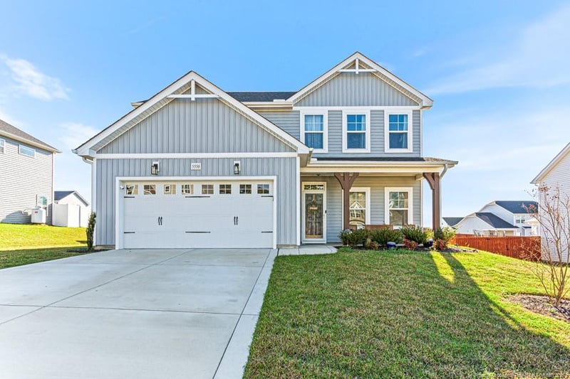 5556 Tall Timbers Dr, Fayetteville, NC 28311