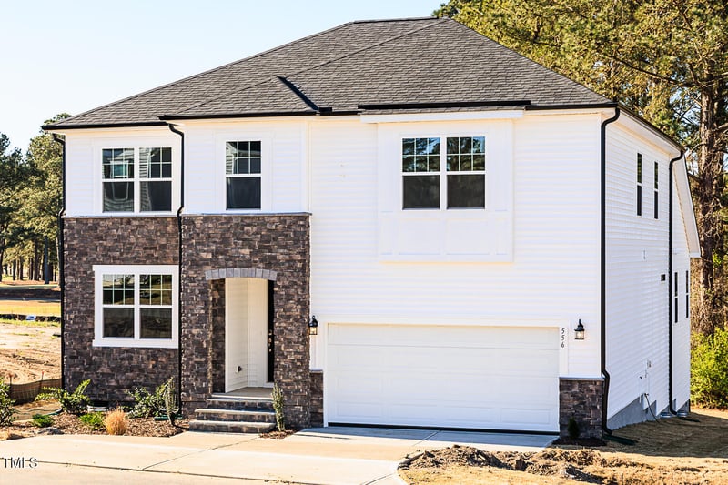 556 Barbour Farm Ln, Four Oaks, NC 27524