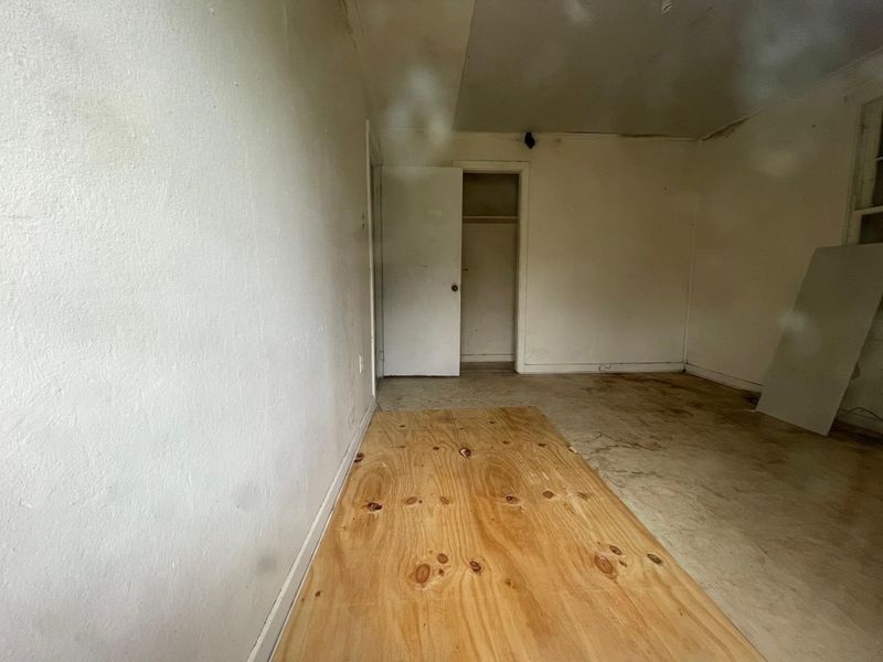 556 Cornelius St, Hillsborough, NC 27278