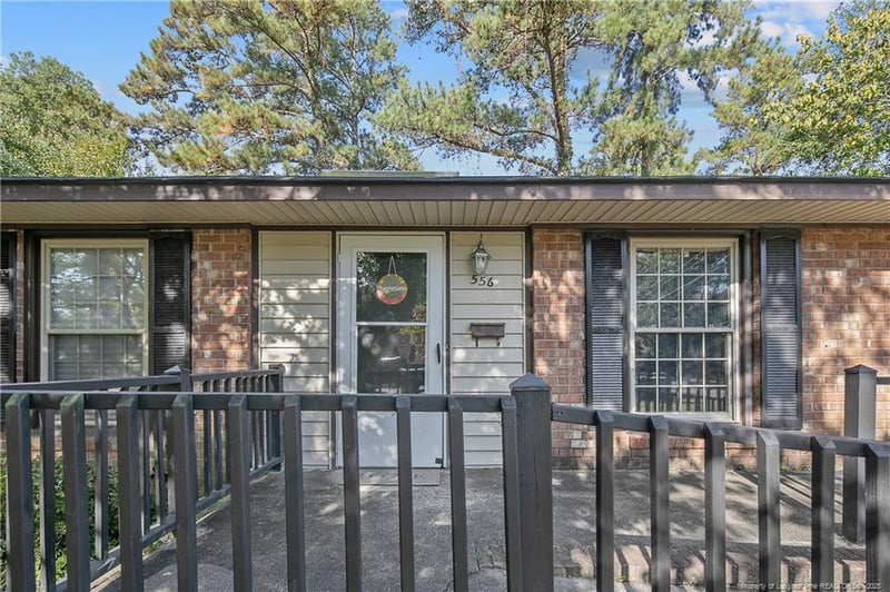 556 Waterbury Dr, Fayetteville, NC 28311