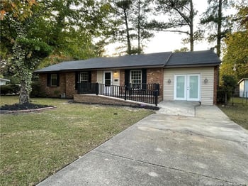 556 Waterbury Dr, Fayetteville, NC 28311