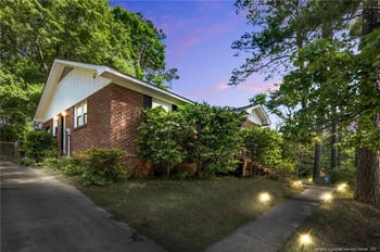 5560 Hedrick Dr, Fayetteville, NC 28303